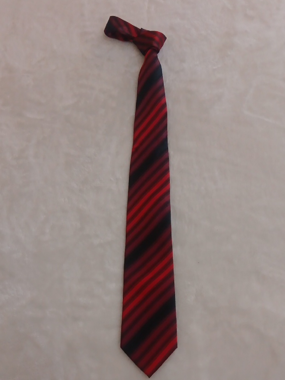Hermoso Men's Red and Black Striped Tie - Sleek Formal Accessory